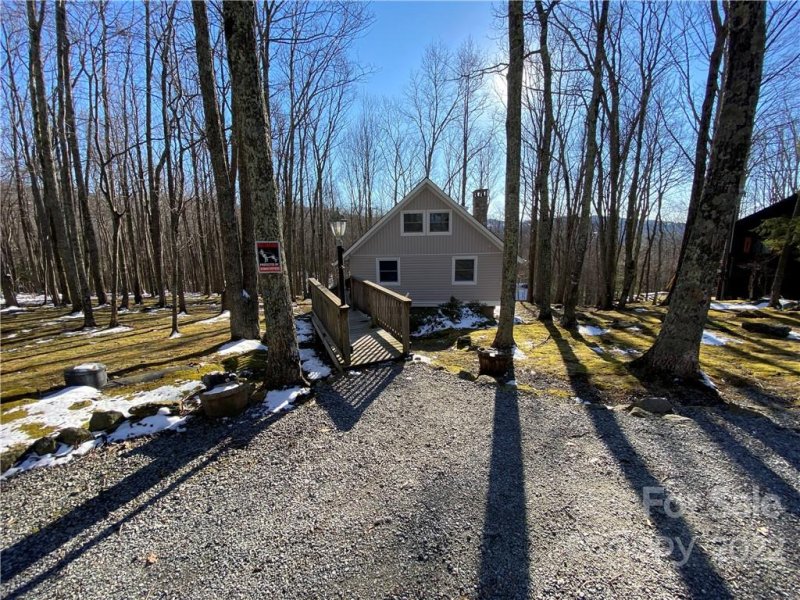 Property image 4 at 721 Pine Ridge Road, Beech Mountain, NC 28604