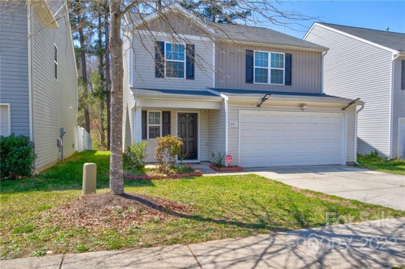 Property image 2 at 5311 Artesa Court, Charlotte, NC 28214