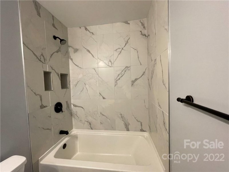 Property image 4 at 3623 Braden Drive, Charlotte, NC 28216