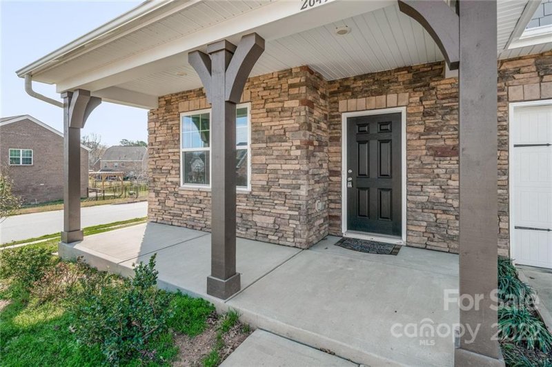 Property image 2 at 2641 Kinmere Drive, Gastonia, NC 28056