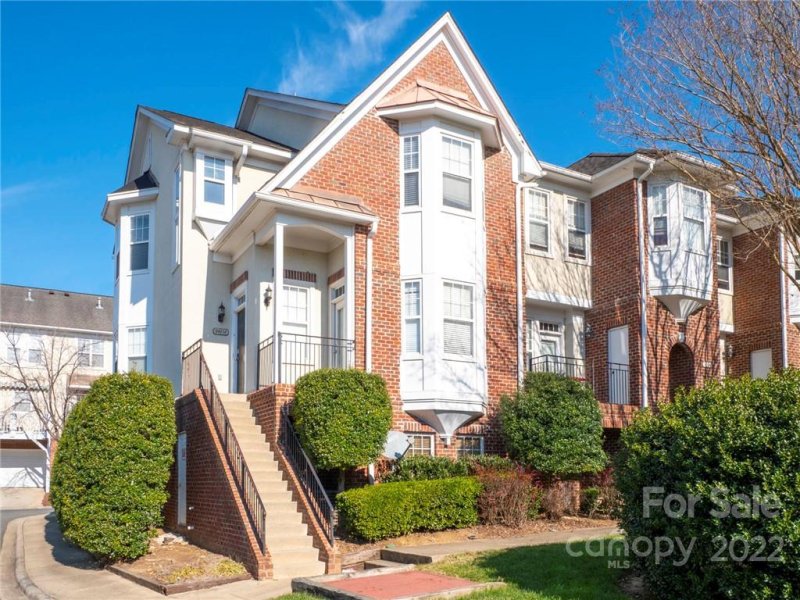 Property image 3 at 14210 Richmond Park Avenue, Charlotte, NC 28277