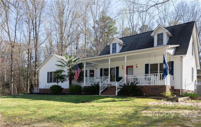 Property image 2 at 432 Partridge Place, York, SC 29745