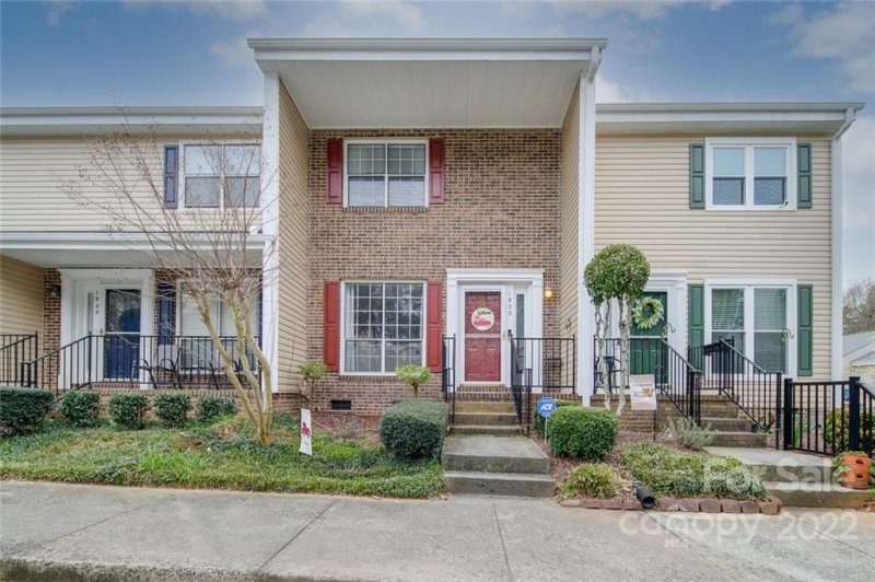 Property image 3 at 1923 Lancer Court, Gastonia, NC 28054