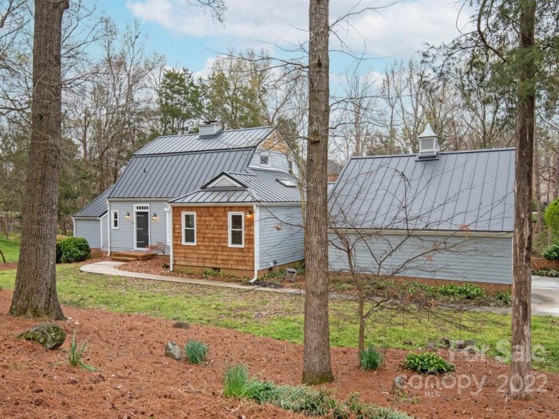 Property image 2 at 5361 Five Knolls Drive, Charlotte, NC 28226