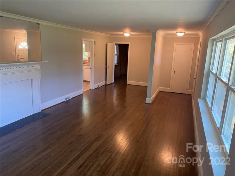 Property image 4 at 4132 Central Avenue, Charlotte, NC 28205