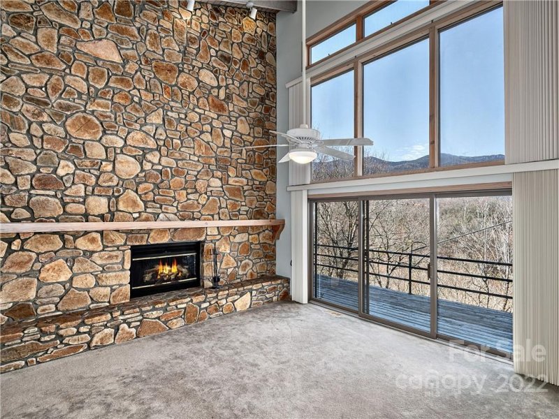 Property image 4 at 125 Cubs Drive, Burnsville, NC 28714