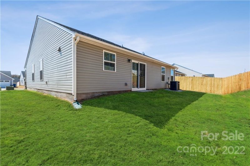 Property image 5 at 4133 Mackinnon Drive, Charlotte, NC 28214