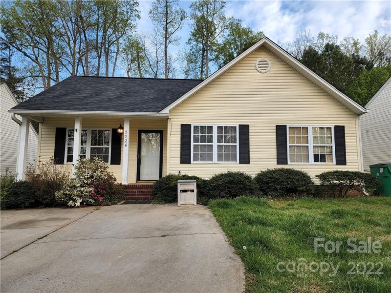 2236 Blue Hampton Lane