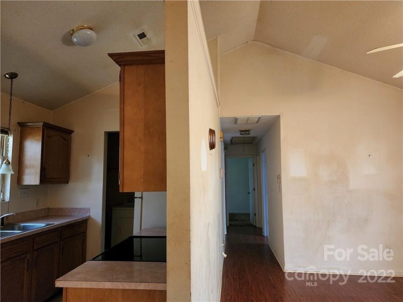 Property image 4 at 2236 Blue Hampton Lane, Charlotte, NC 28213