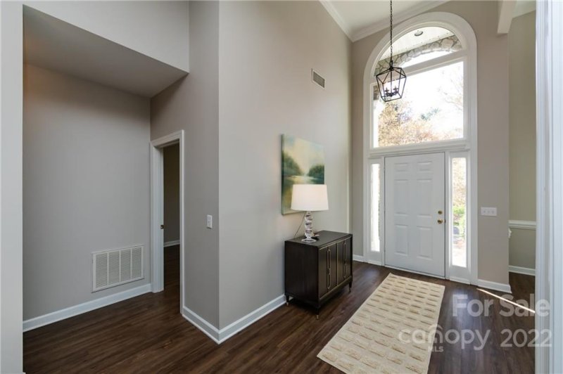 Property image 4 at 6616 Bevington Brook Lane, Charlotte, NC 28277