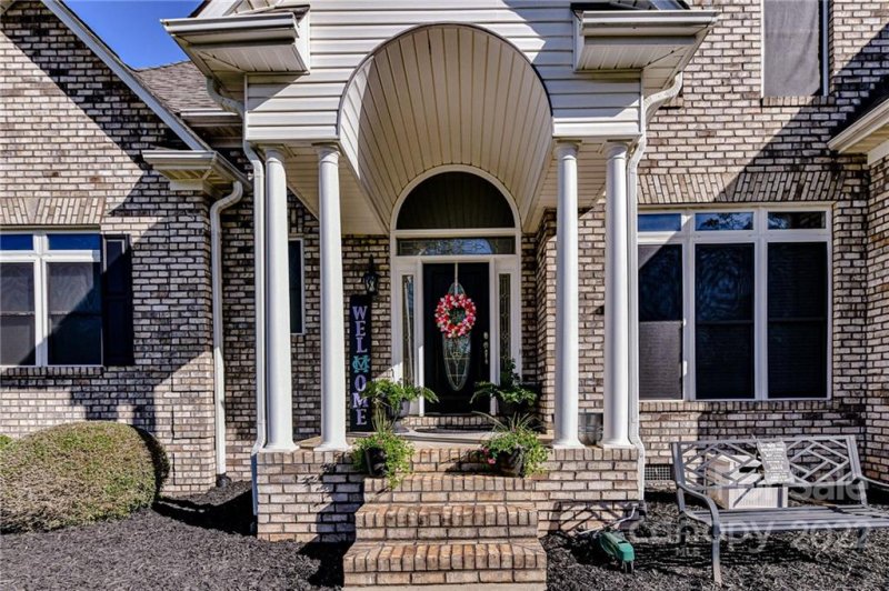 Property image 2 at 9872 Fontana Court, Concord, NC 28027