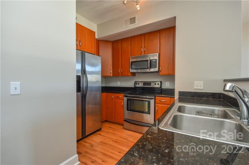 Property image 3 at 1320 Fillmore Avenue, Charlotte, NC 28203