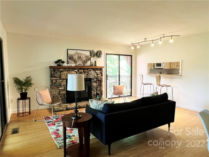 Property image 2 at 129 Cedar Forest Trail, Asheville, NC 28803