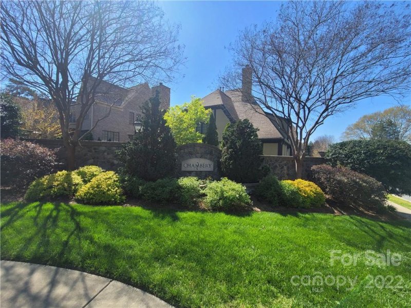 Property image 4 at 1024 Dacavin Drive, Charlotte, NC 28226