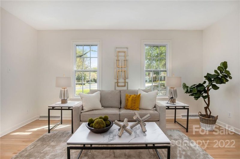 Property image 4 at 2419 Valencia Terrace, Charlotte, NC 28226