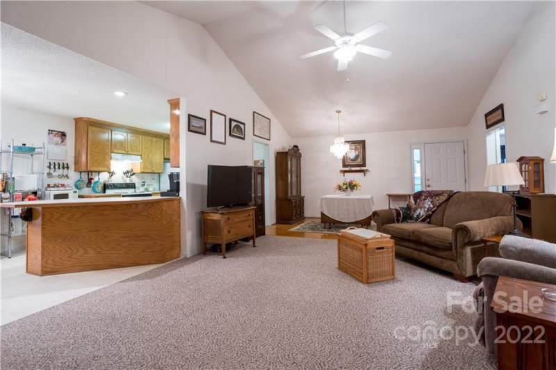 Property image 4 at 1003 White Water Circle, Belmont, NC 28012