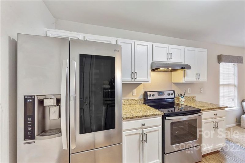 Property image 2 at 1341 Crandon Drive, Charlotte, NC 28216