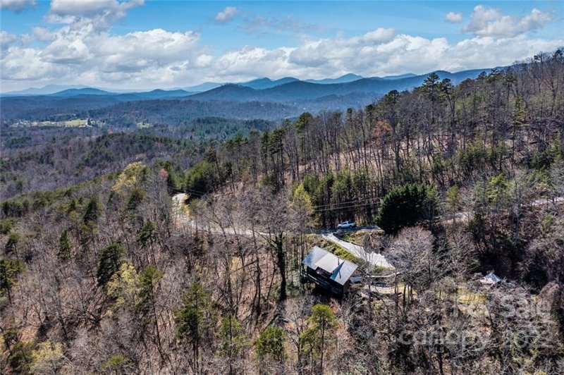 Property image 3 at 126 N Ridge Drive, Marion, NC 28752