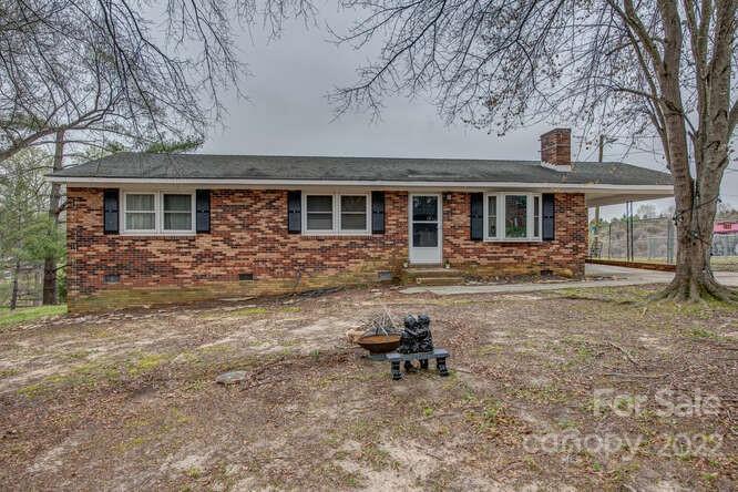 Property image 3 at 4010 Angus Drive, Gastonia, NC 28056