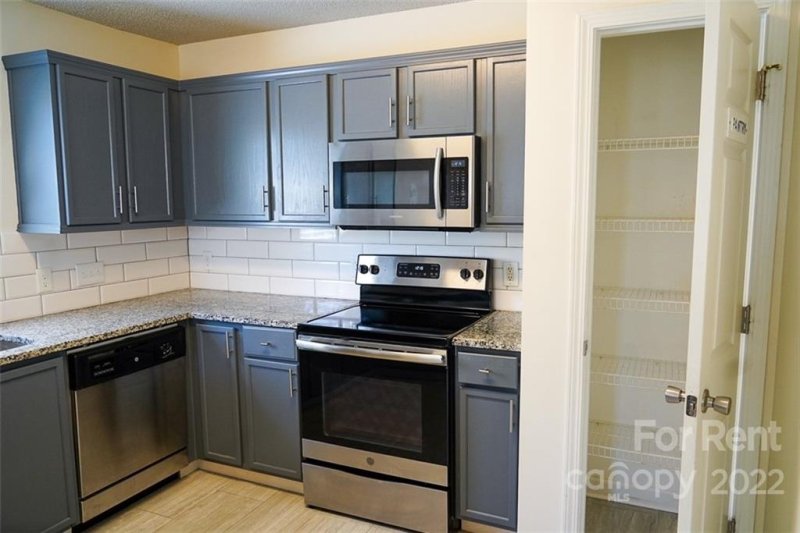 Property image 5 at 1306 Winding Branch Court, Charlotte, NC 28216