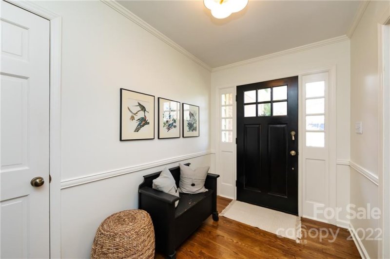 Property image 4 at 6810 Rosemary Lane, Charlotte, NC 28210