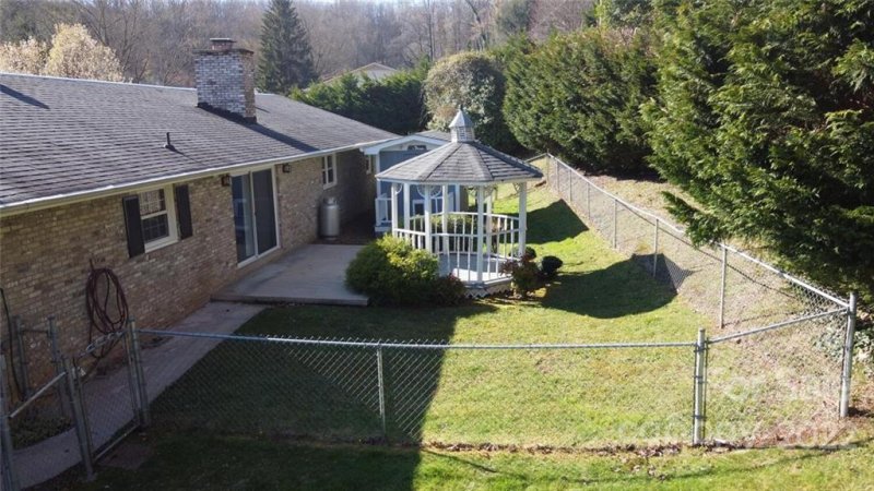 Property image 2 at 271 Springview Drive, Waynesville, NC 28786