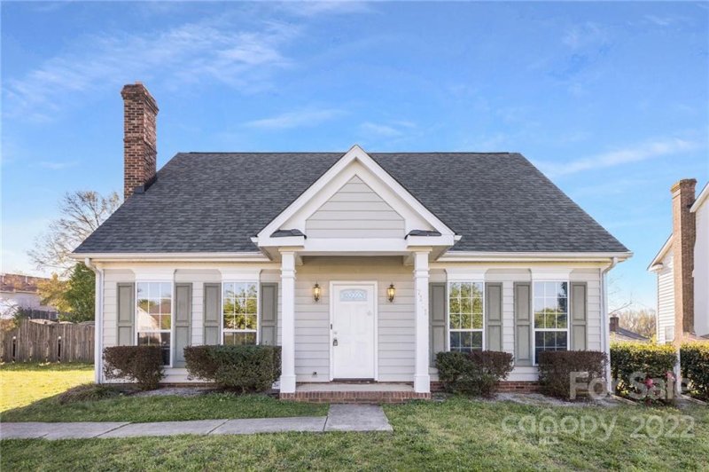 7111 Midlothian Court