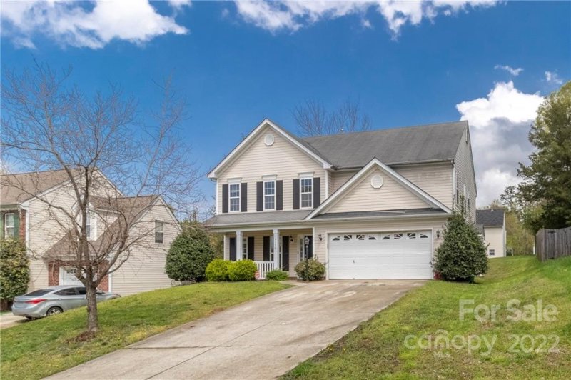 Property image 2 at 9150 Austin Ridge Lane, Charlotte, NC 28214