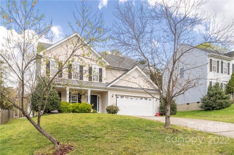 Property image 3 at 9150 Austin Ridge Lane, Charlotte, NC 28214