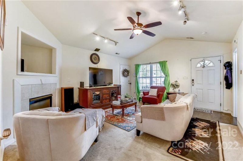 Property image 3 at 752 Wilderness Trail Drive, Charlotte, NC 28214