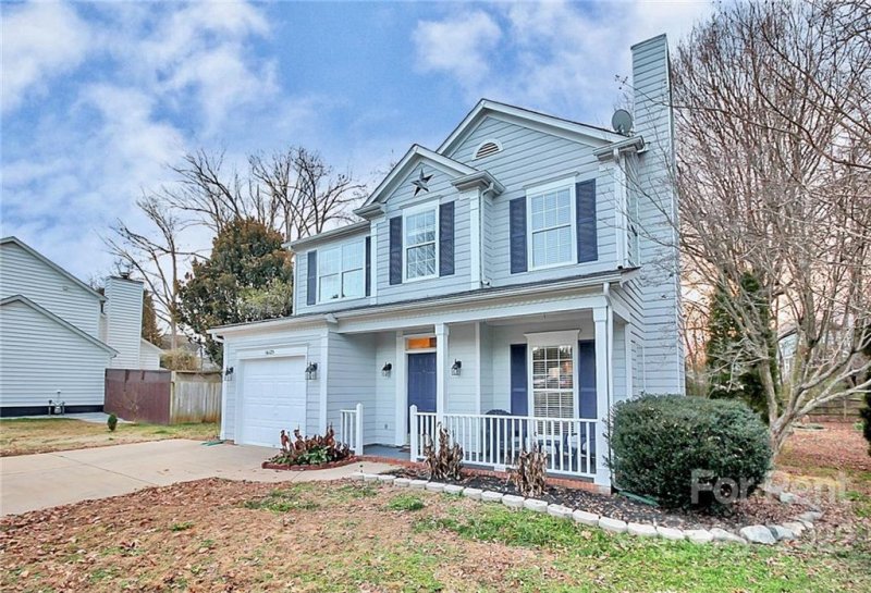 Property image 4 at 16125 Farmall Drive, Huntersville, NC 28078