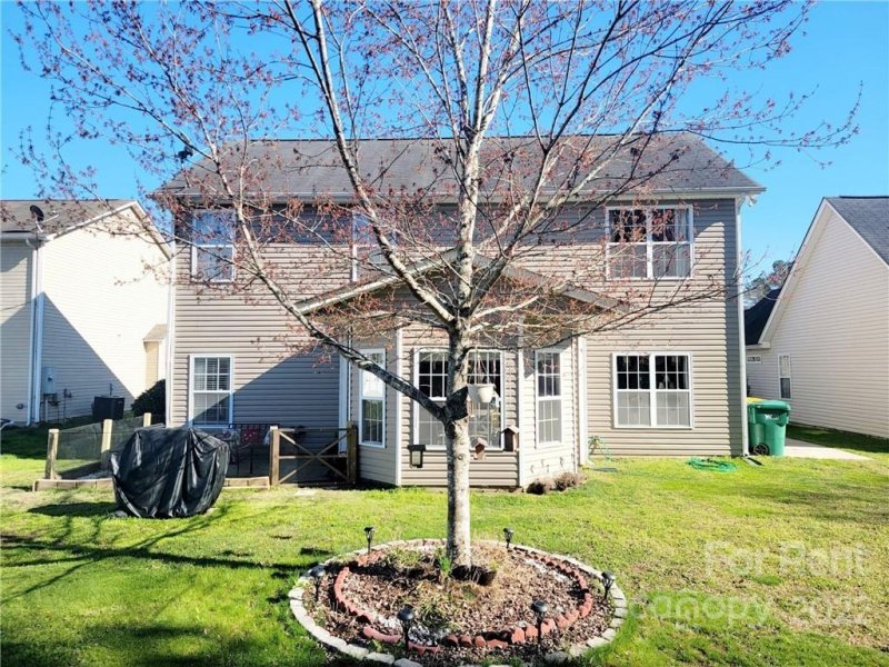 Property image 4 at 8434 Meadowcreek Village Drive, Locust, NC 28097