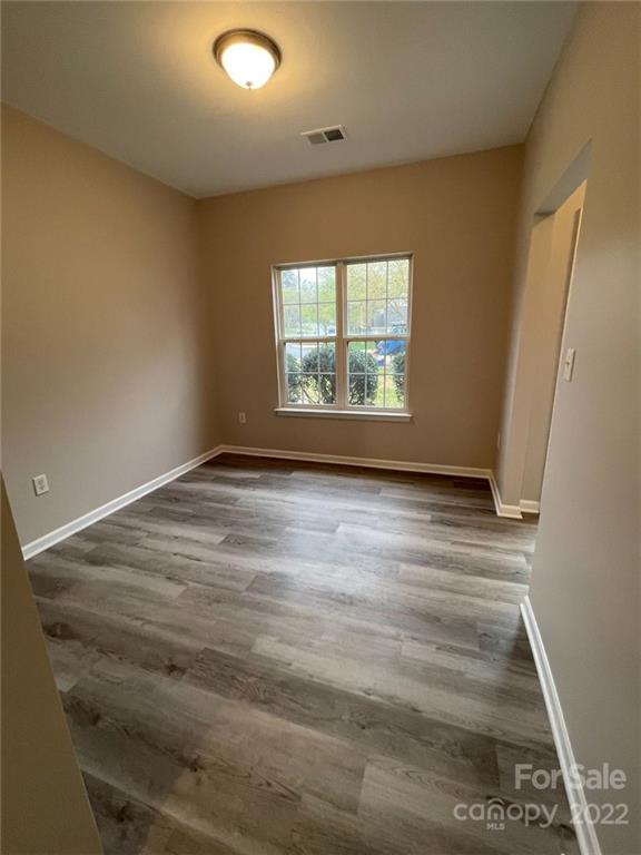 Property image 4 at 602 Jordans Pond Lane, Charlotte, NC 28214