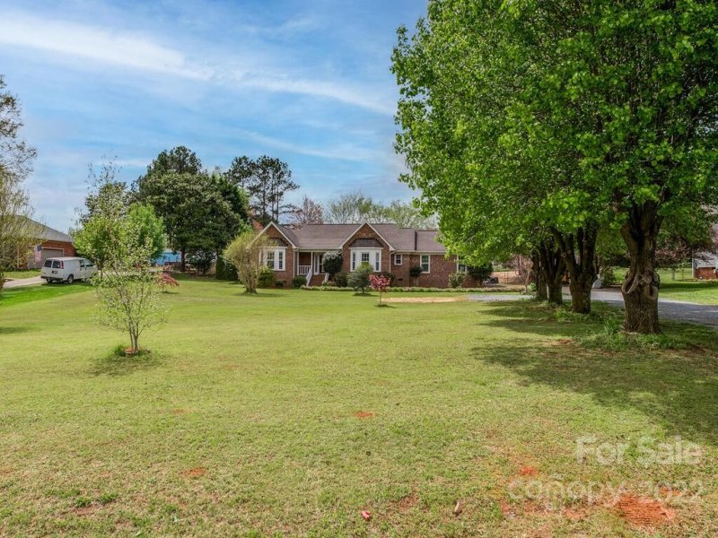 Property image 4 at 2409 Gleneagles Drive, Monroe, NC 28110