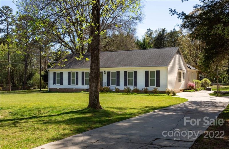 Property image 2 at 930 Raven Drive, Rock Hill, SC 29732