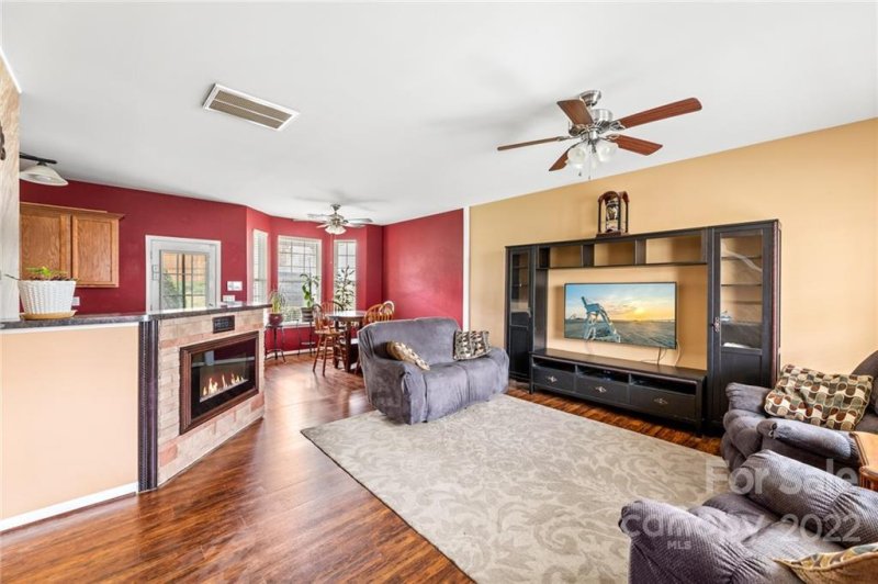 Property image 5 at 733 Jones Branch Road, Fort Mill, SC 29715