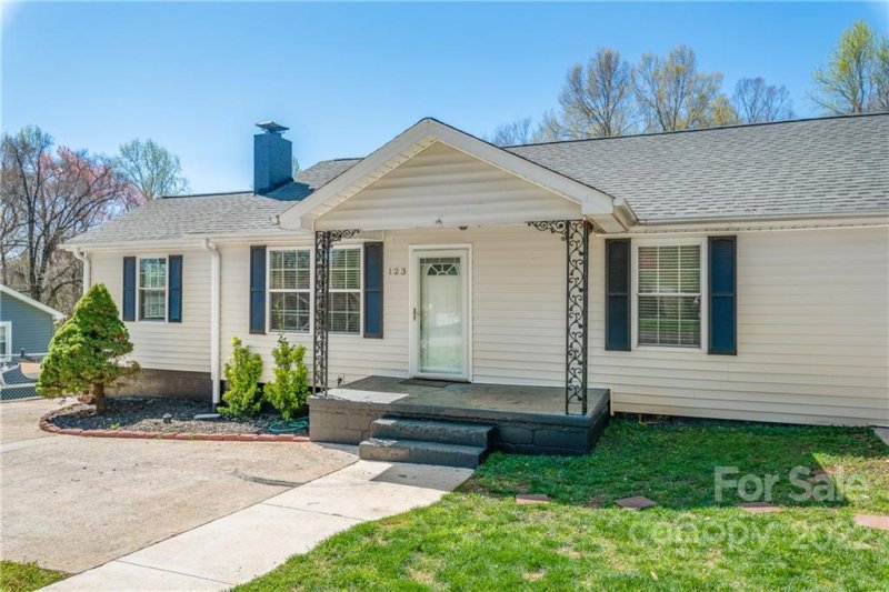 Property image 4 at 123 Church Street, High Shoals, NC 28077