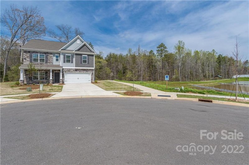 Property image 2 at 4602 Christina Court, Gastonia, NC 28056