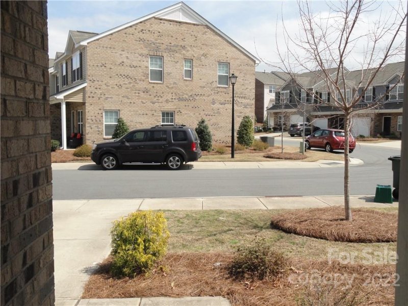 Property image 3 at 8409 Summerford Drive, Charlotte, NC 28269