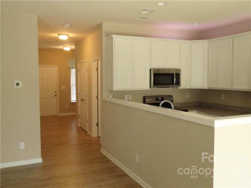 Property image 5 at 8409 Summerford Drive, Charlotte, NC 28269