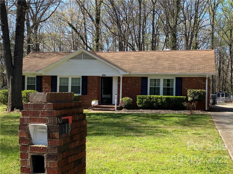 Property image 3 at 6613 Elm Forest Drive, Charlotte, NC 28212