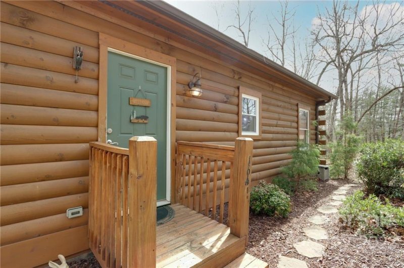 Property image 4 at 164 W Wilderness Road, Lake Lure, NC 28746