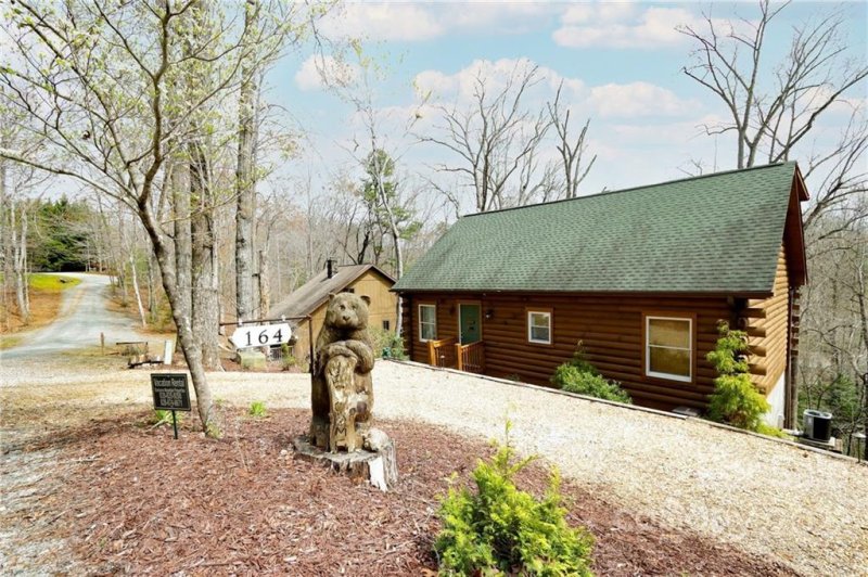 Property image 5 at 164 W Wilderness Road, Lake Lure, NC 28746