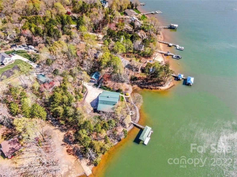 Property image 5 at 8807 Dog Leg Road, Sherrills Ford, NC 28673