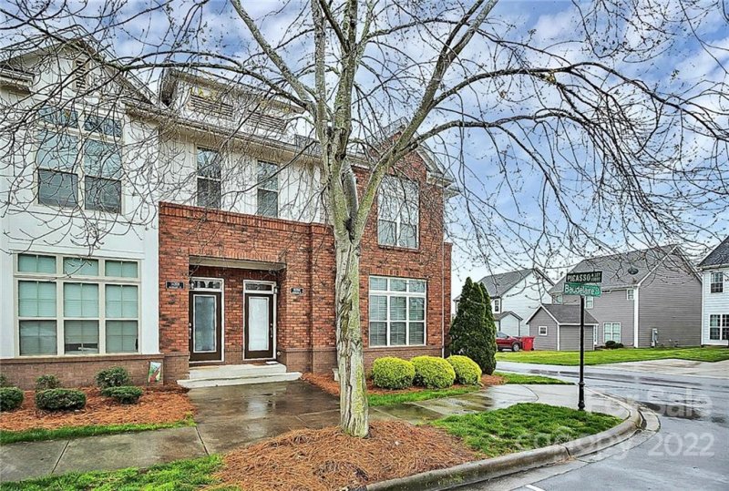 Property image 3 at 14204 Baudelaire Court, Davidson, NC 28036