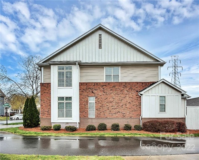 Property image 4 at 14204 Baudelaire Court, Davidson, NC 28036