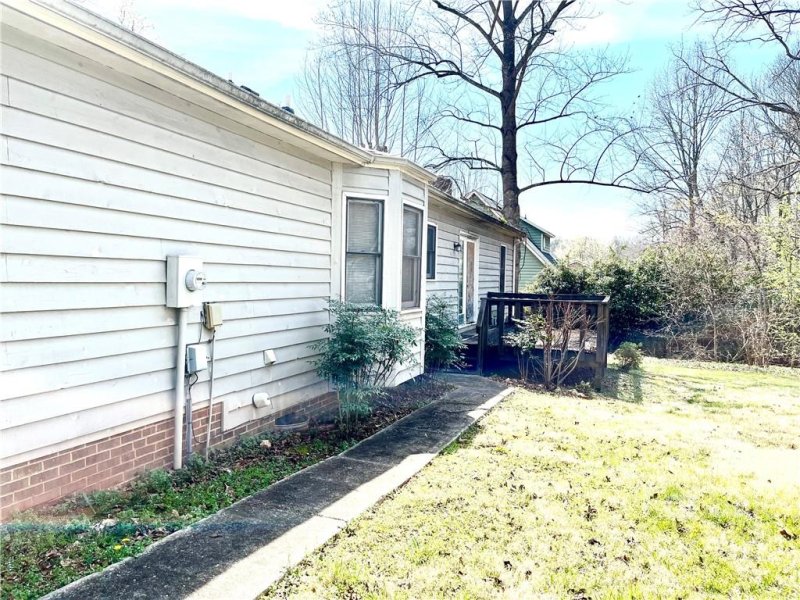 Property image 3 at 1291 Hidden Creek Circle, Hickory, NC 28602