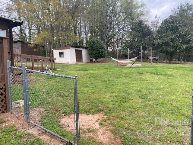 Property image 4 at 104 North Street, High Shoals, NC 28077