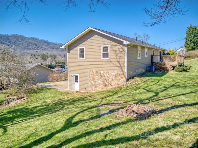 Property image 5 at 60 Haywood Avenue, Canton, NC 28716