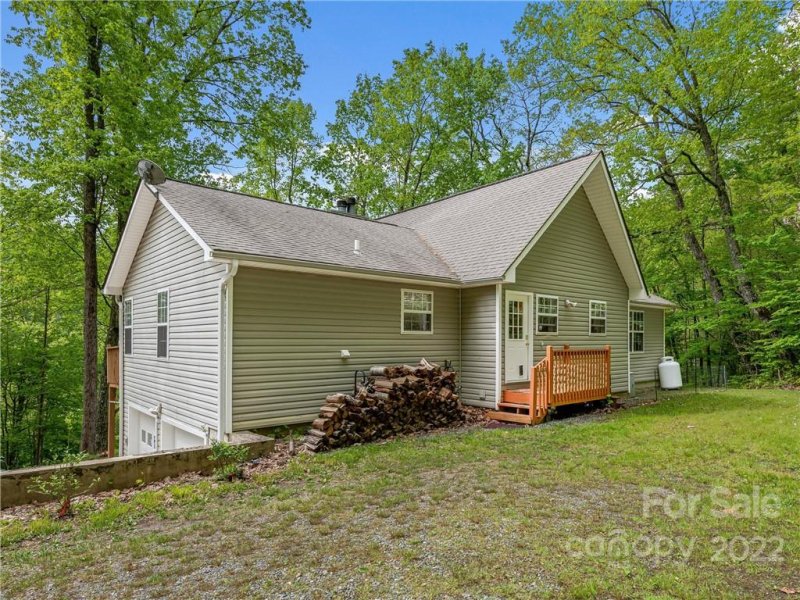 Property image 3 at 514 Poplar Trail, Barnardsville, NC 28709